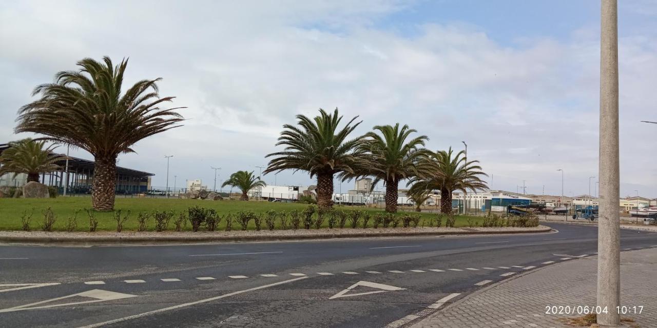 Apartamento Peniche Waves Exterior foto